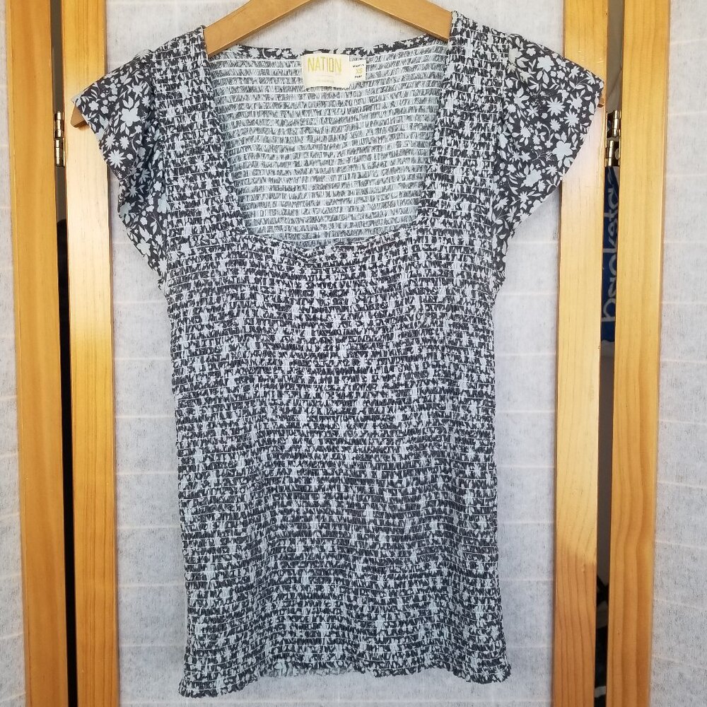 Nation LTD Alicia Stretchy Top Smocked Flutter Sleeve Peru Bluebell Size XS